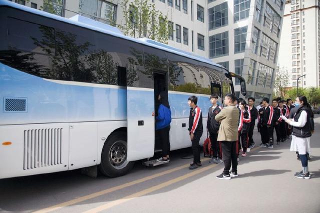 去醫(yī)院體檢已過時，移動醫(yī)療車讓體檢更便捷